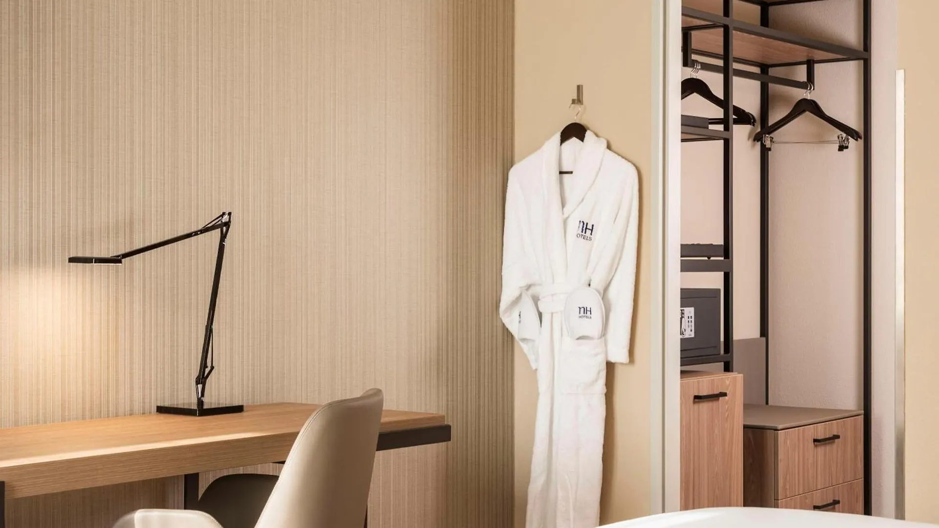 Nh Muenchen Airport Hotel Oberding 4*,  Germany